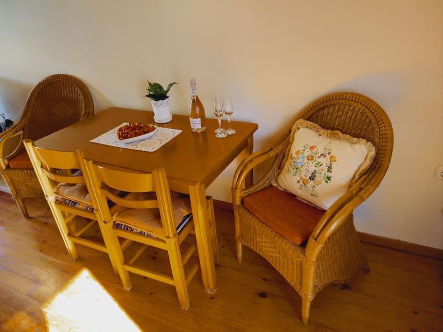 Mary'S Bright Apartment - Corfu Old Town Bagian luar foto