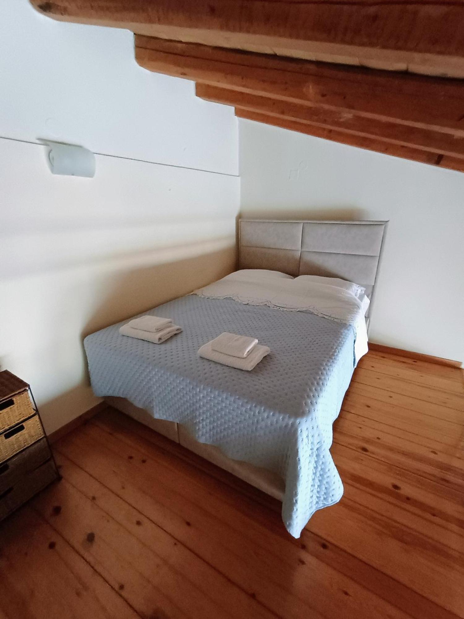 Mary'S Bright Apartment - Corfu Old Town Bagian luar foto